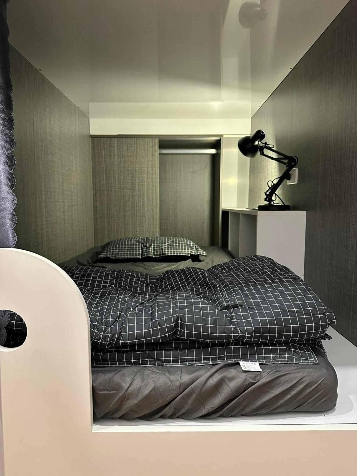 Alphabet Home Capsule مدينة هوشي منه المظهر الخارجي الصورة
