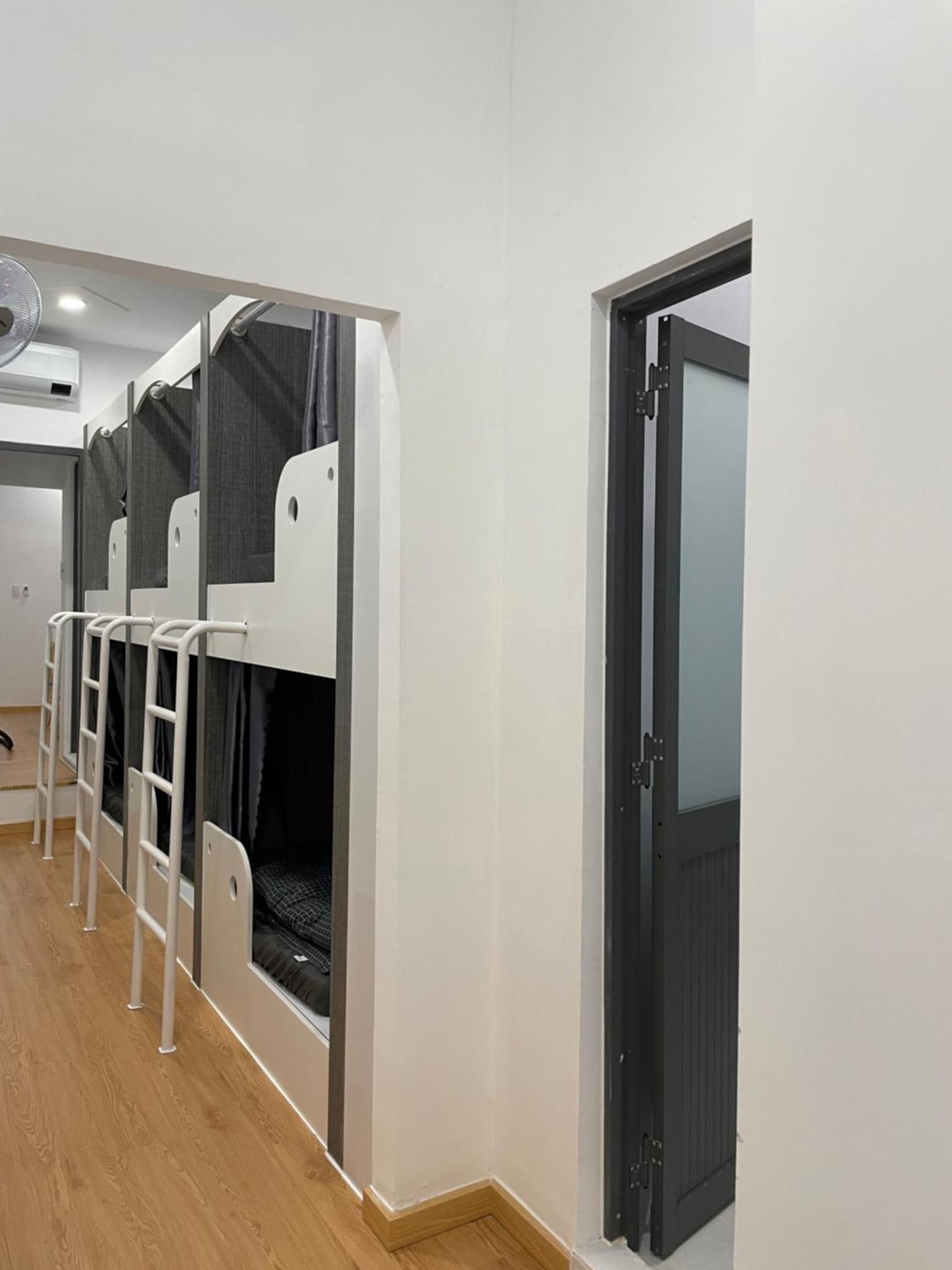 Alphabet Home Capsule مدينة هوشي منه المظهر الخارجي الصورة