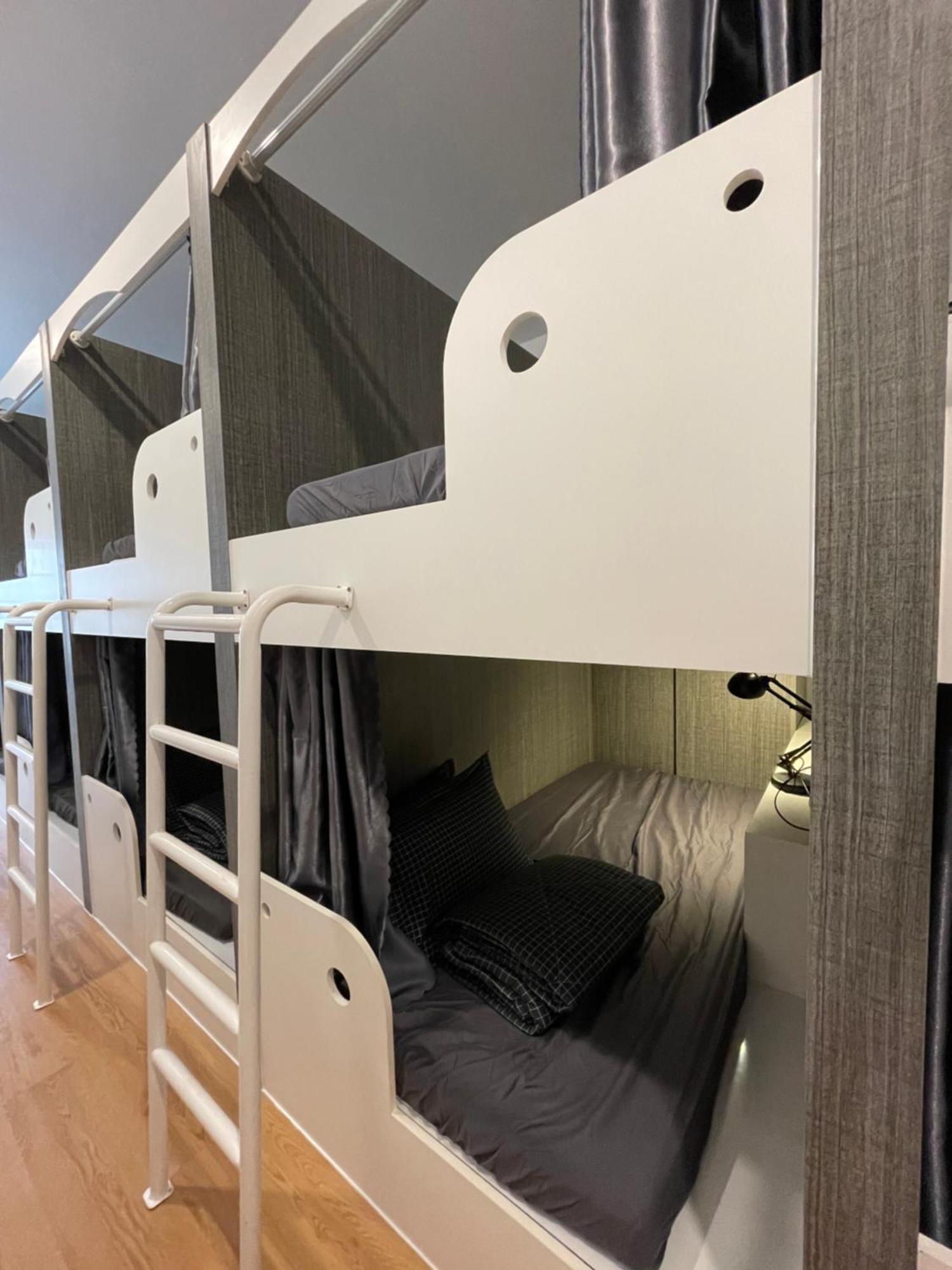 Alphabet Home Capsule مدينة هوشي منه المظهر الخارجي الصورة